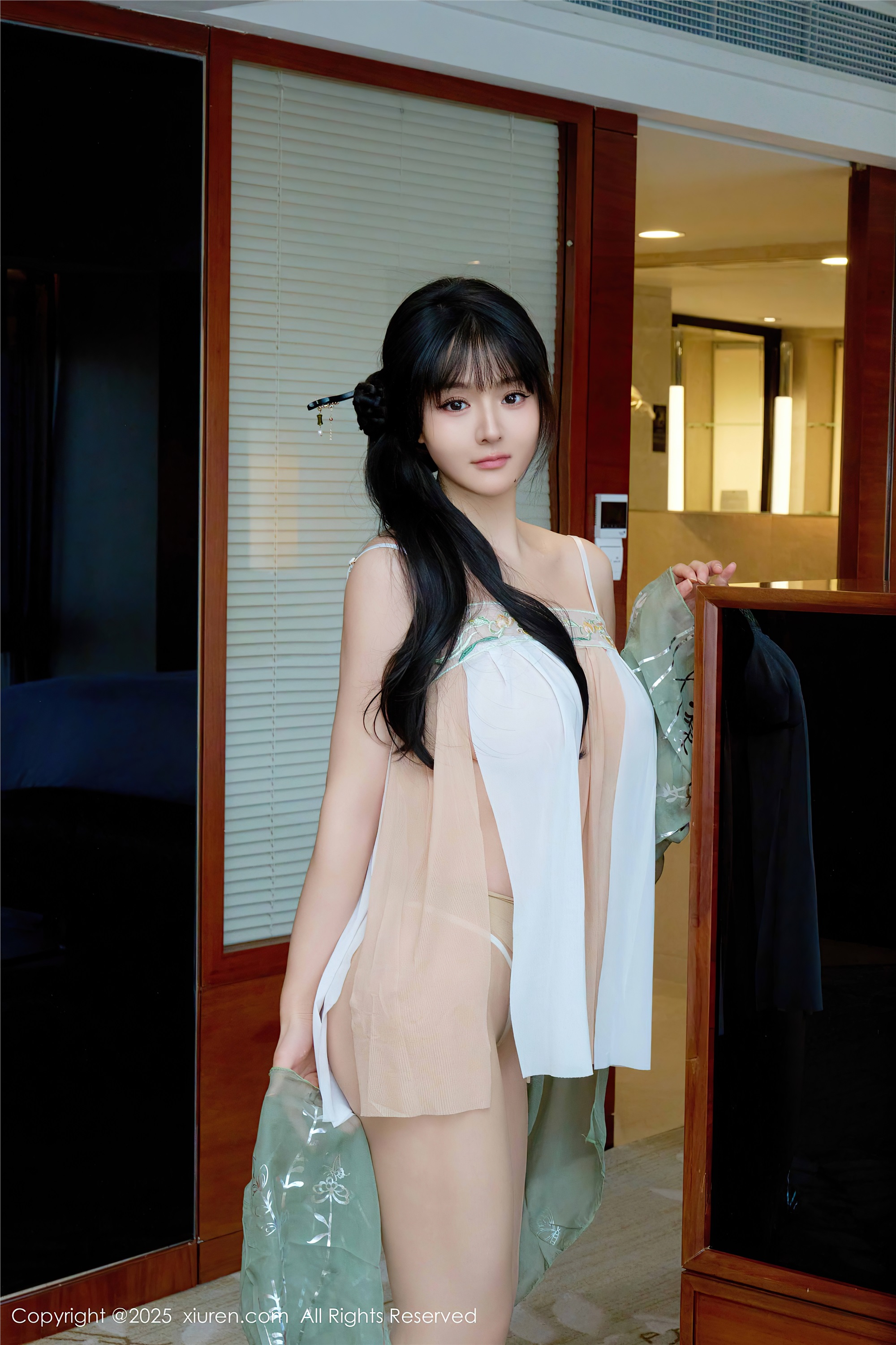 Xiuren秀人网 2025.09.28 NO.10818 沈南汐RuRu